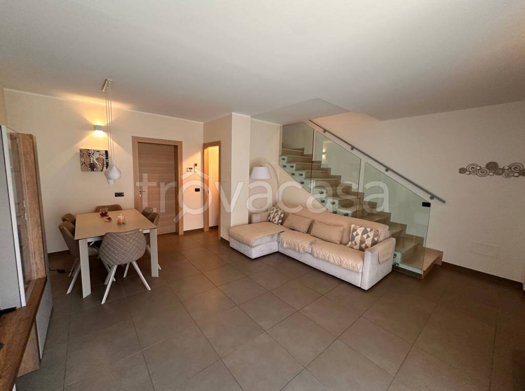 casa indipendente in vendita a Ferrara