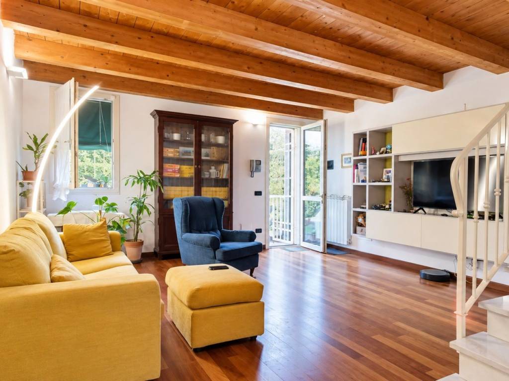 casa indipendente in vendita a Ferrara in zona Aguscello