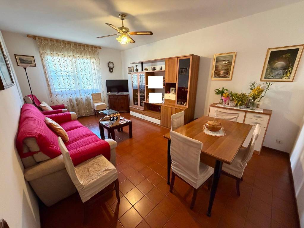 appartamento in vendita a Ferrara in zona Doro