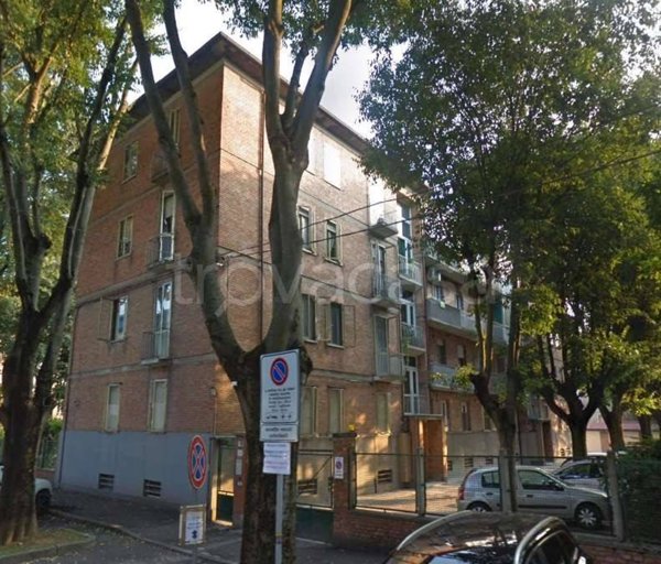 appartamento in vendita a Ferrara in zona Quartiere Giardino / Acquedotto