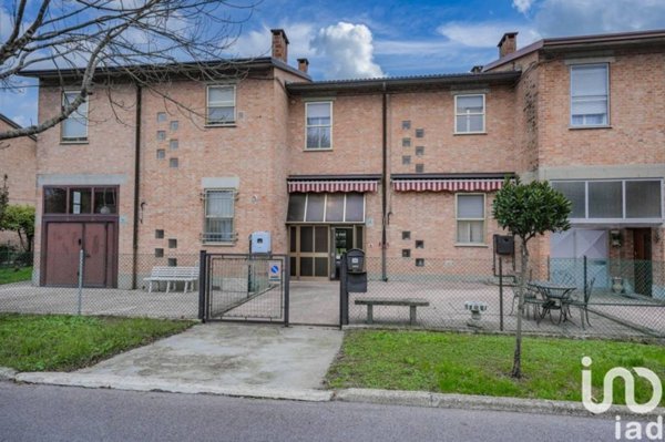 casa indipendente in vendita a Jolanda di Savoia