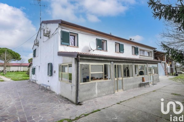 casa indipendente in vendita a Jolanda di Savoia