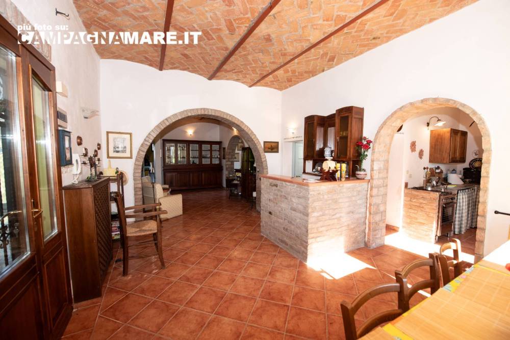casa indipendente in vendita a Jolanda di Savoia