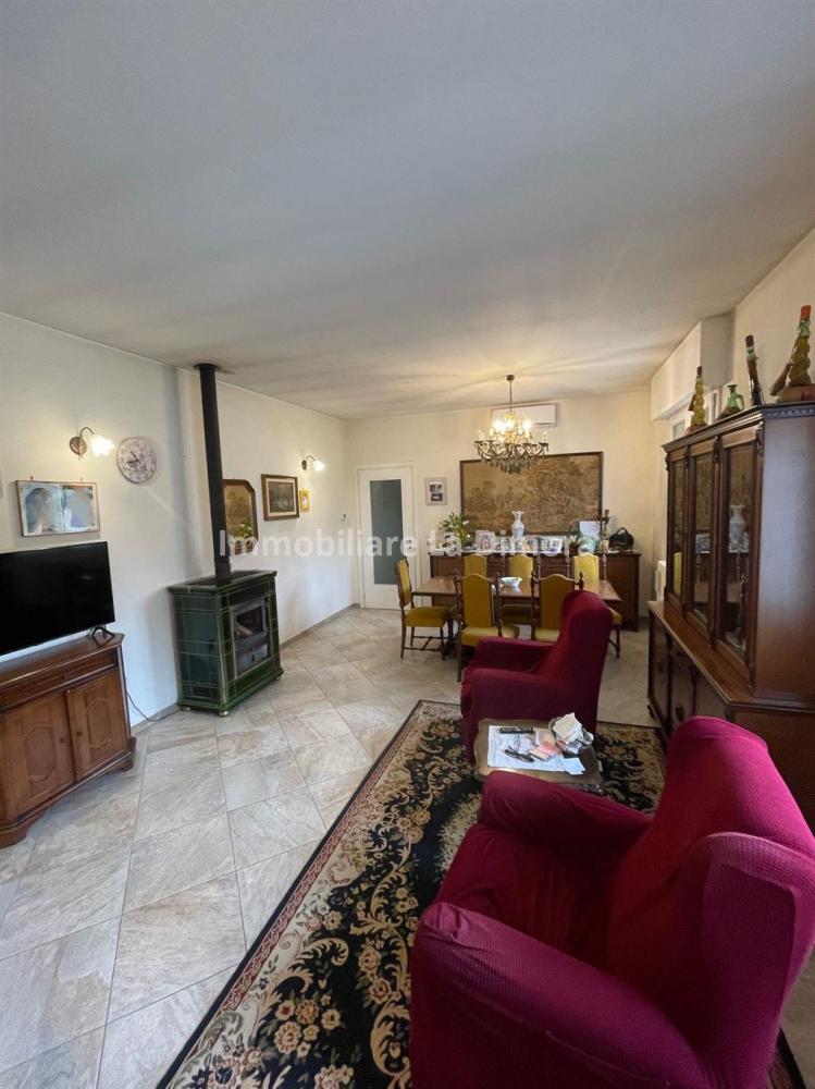 casa indipendente in vendita a Jolanda di Savoia