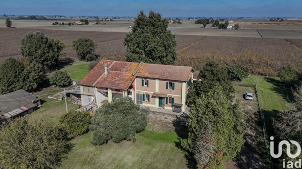 casa indipendente in vendita a Jolanda di Savoia