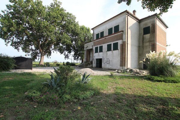 casa indipendente in vendita a Jolanda di Savoia