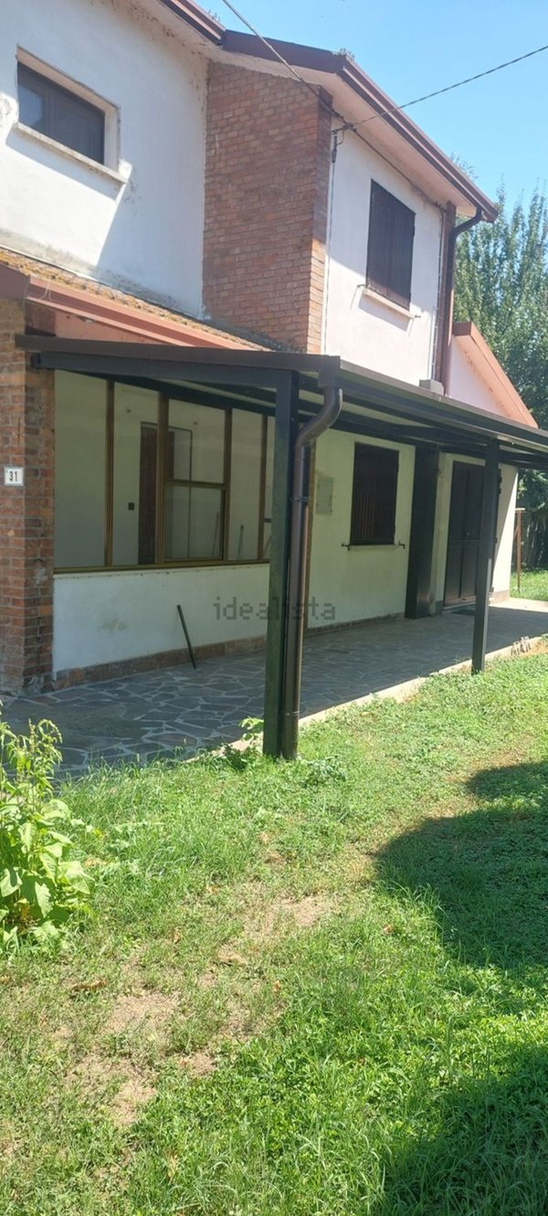 casa indipendente in vendita a Jolanda di Savoia