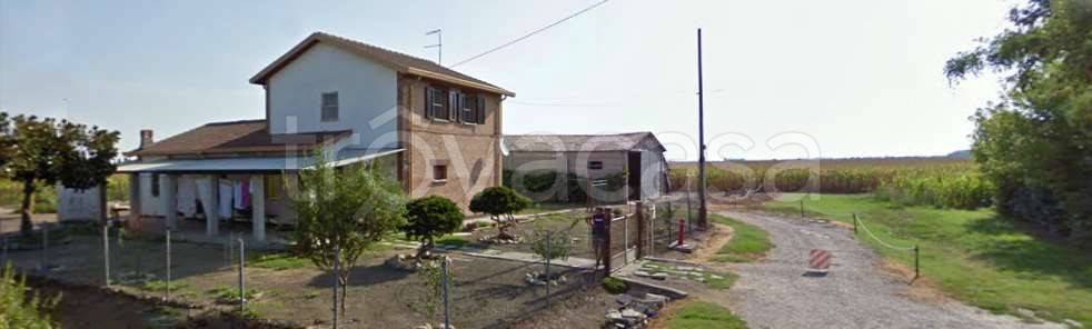 casa indipendente in vendita a Jolanda di Savoia