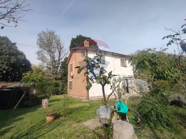 casa indipendente in vendita a Jolanda di Savoia