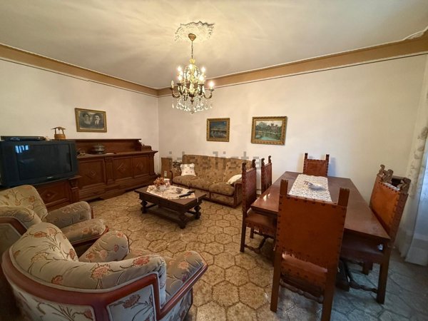 casa indipendente in vendita a Jolanda di Savoia