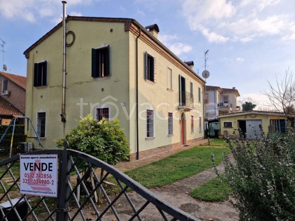 appartamento in vendita a Jolanda di Savoia