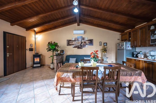 casa indipendente in vendita a Jolanda di Savoia