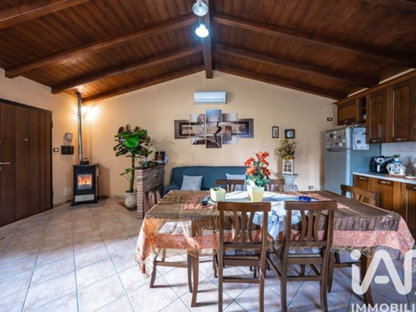 casa indipendente in vendita a Jolanda di Savoia