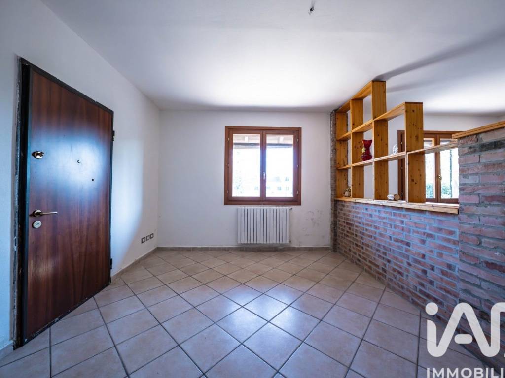 casa indipendente in vendita a Jolanda di Savoia