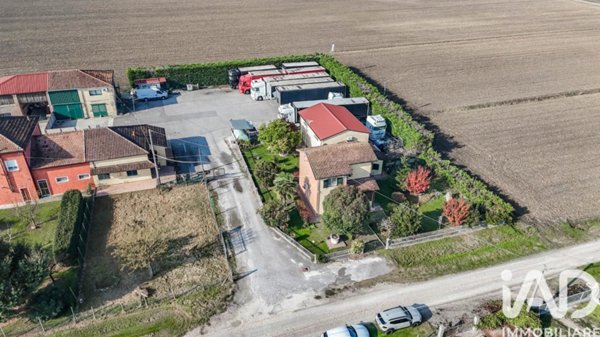 casa indipendente in vendita a Jolanda di Savoia
