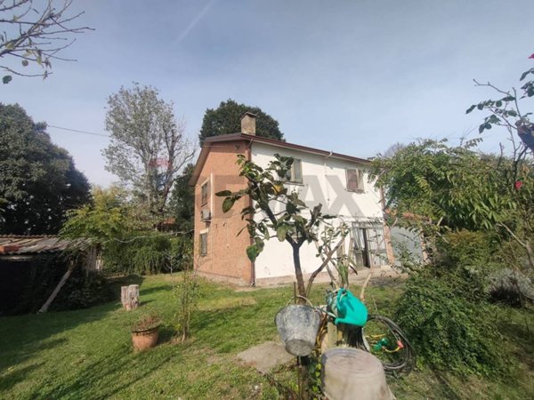 casa indipendente in vendita a Jolanda di Savoia