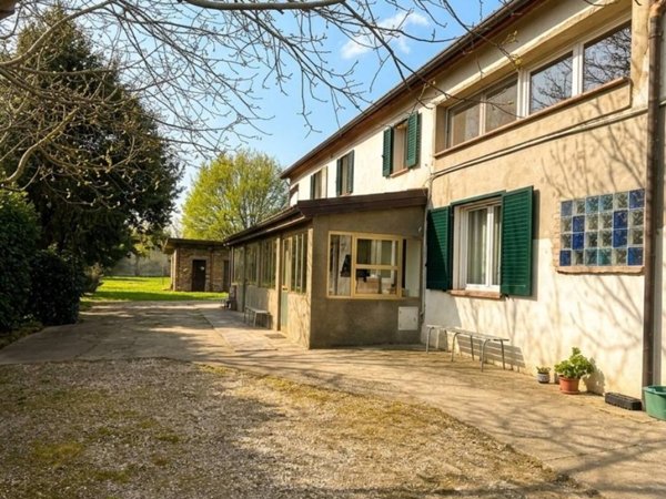 casa indipendente in vendita a Jolanda di Savoia