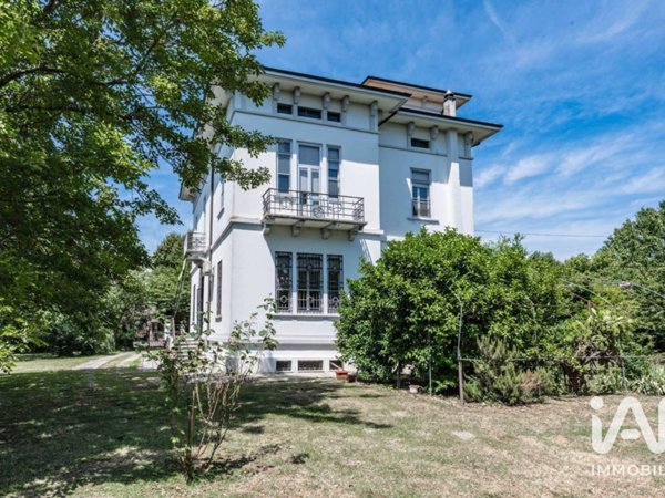 casa indipendente in vendita a Jolanda di Savoia