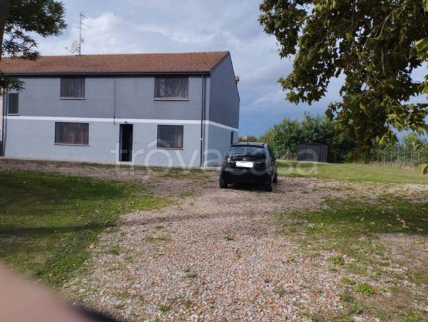 casa indipendente in vendita a Lagosanto