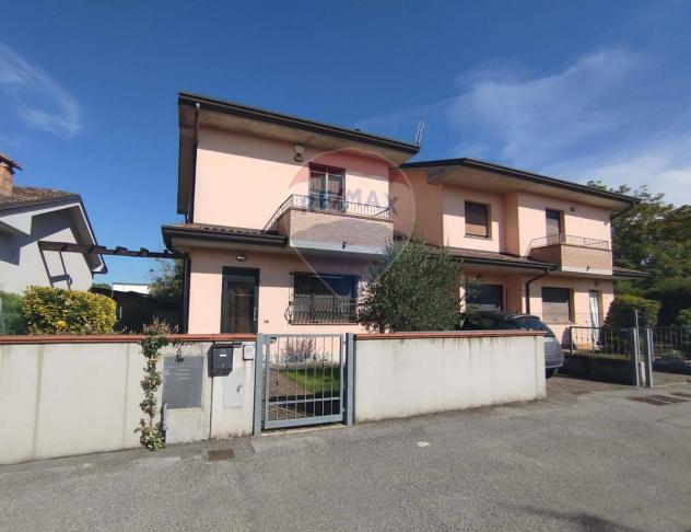 casa indipendente in vendita a Lagosanto