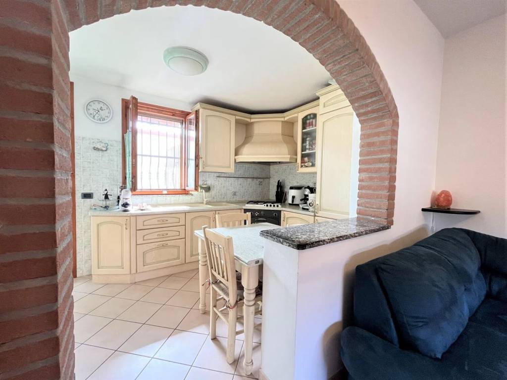 casa indipendente in vendita a Lagosanto