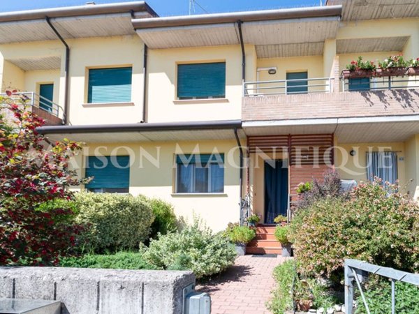 casa indipendente in vendita a Lagosanto