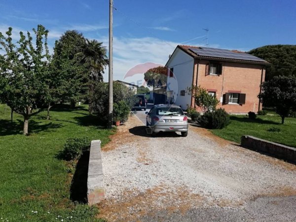 casale in vendita a Lagosanto