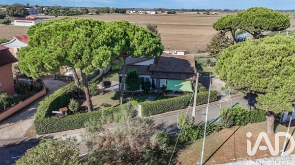 casa indipendente in vendita a Lagosanto