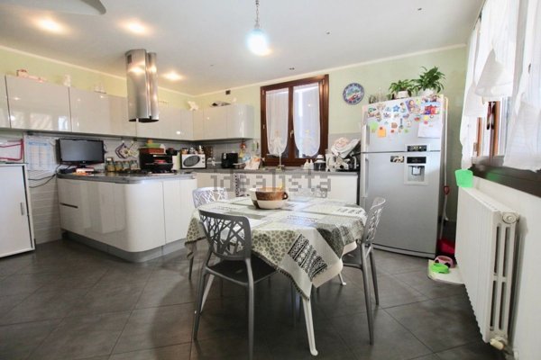 casa indipendente in vendita a Lagosanto