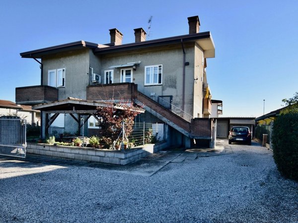 casa indipendente in vendita a Lagosanto