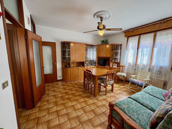 casa indipendente in vendita a Lagosanto