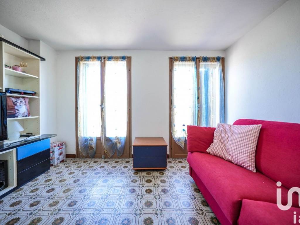 casa indipendente in vendita a Lagosanto