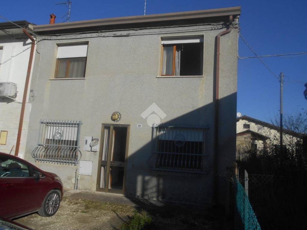 appartamento in vendita a Lagosanto