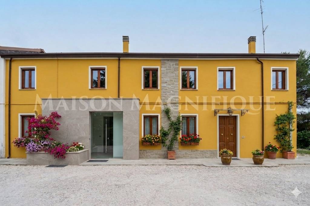 casa indipendente in vendita a Lagosanto