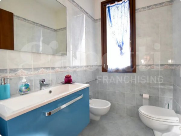 casa indipendente in vendita a Lagosanto