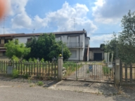casa indipendente in vendita a Lagosanto