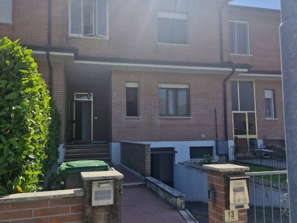 casa indipendente in vendita a Masi Torello