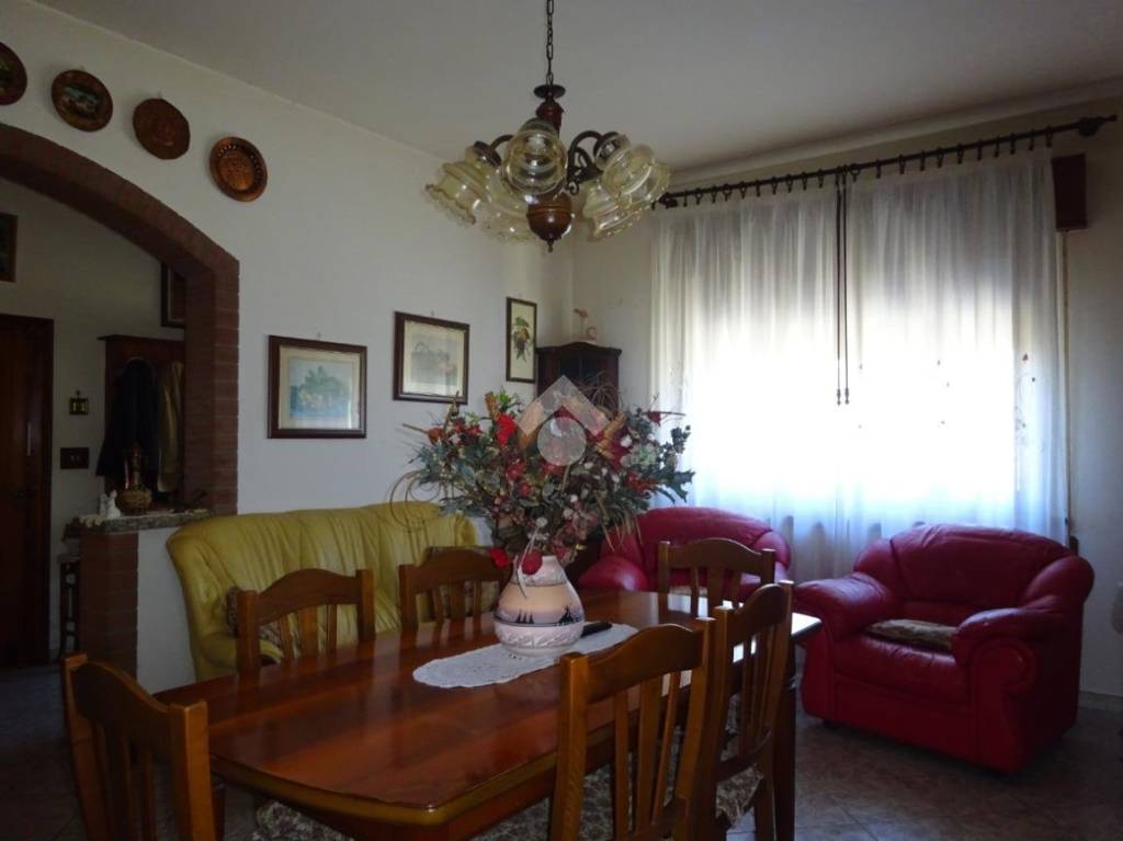 appartamento in vendita a Masi Torello