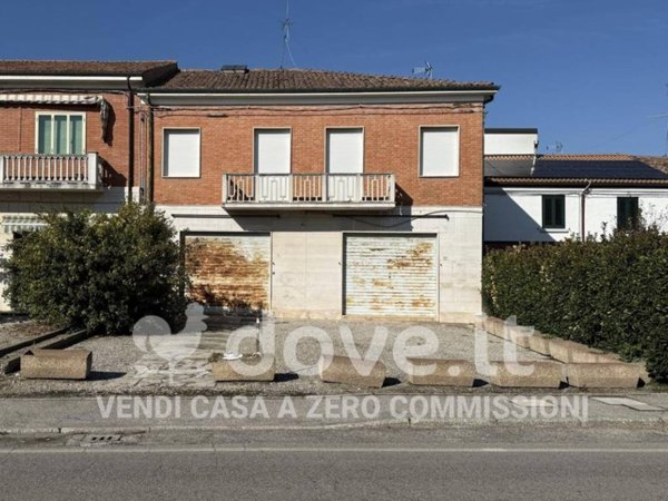 casa indipendente in vendita a Masi Torello