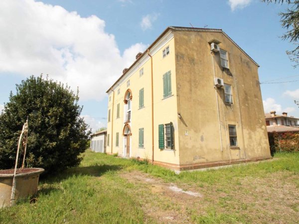 casa indipendente in vendita a Masi Torello in zona Masi San Giacomo
