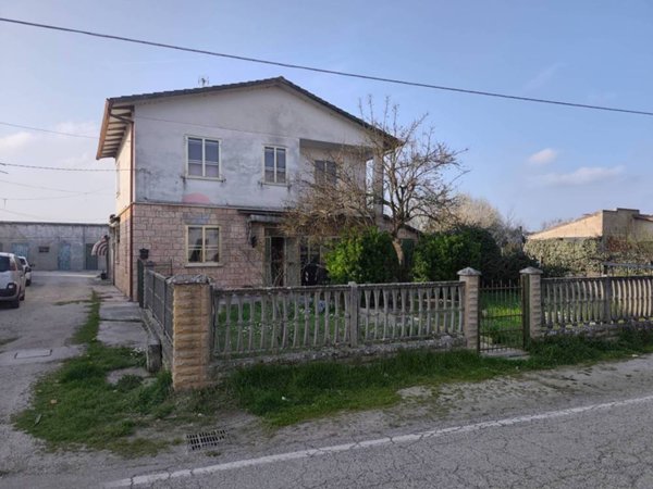 casa indipendente in vendita a Masi Torello