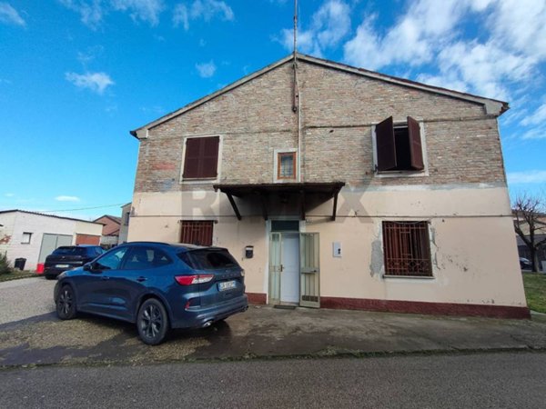 casa indipendente in vendita a Masi Torello