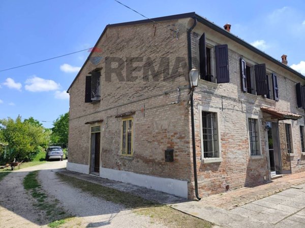 casa indipendente in vendita a Masi Torello