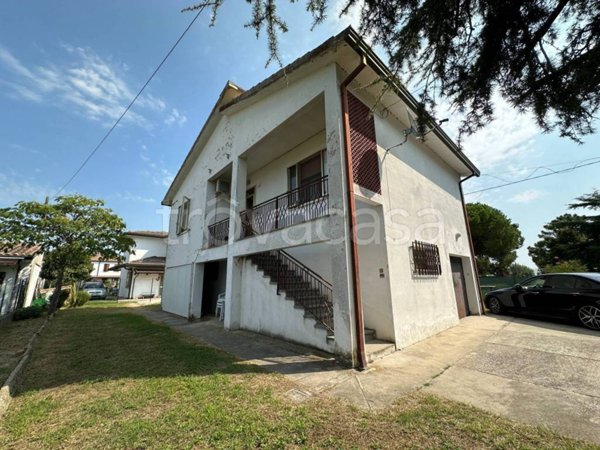 casa indipendente in vendita a Mesola in zona Massenzatica