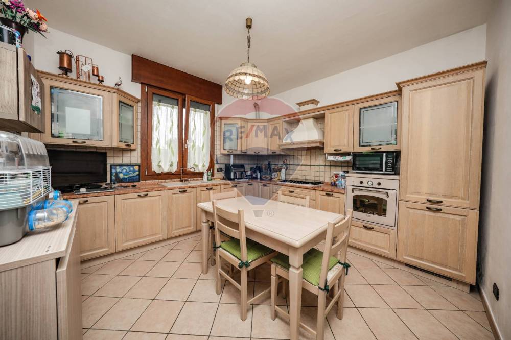casa indipendente in vendita a Mesola in zona Monticelli