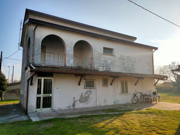 casa indipendente in vendita a Mesola in zona Bosco Mesola
