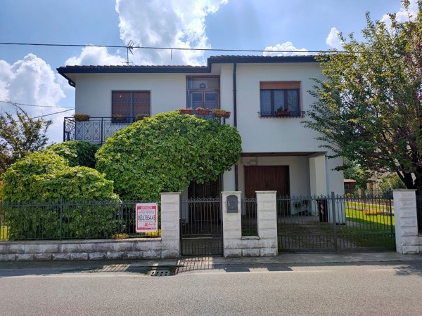 casa indipendente in vendita a Mesola in zona Bosco Mesola
