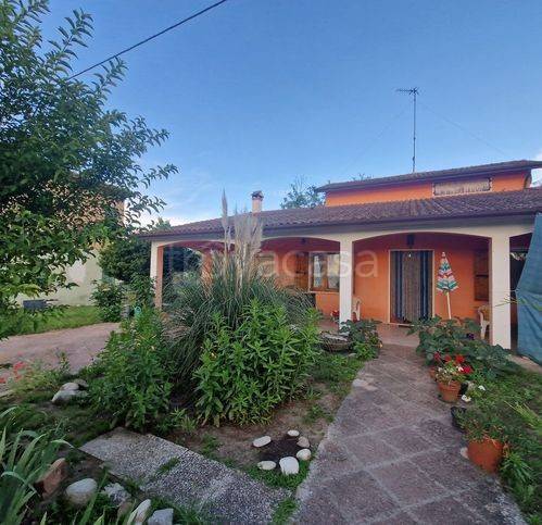 casa indipendente in vendita a Mesola