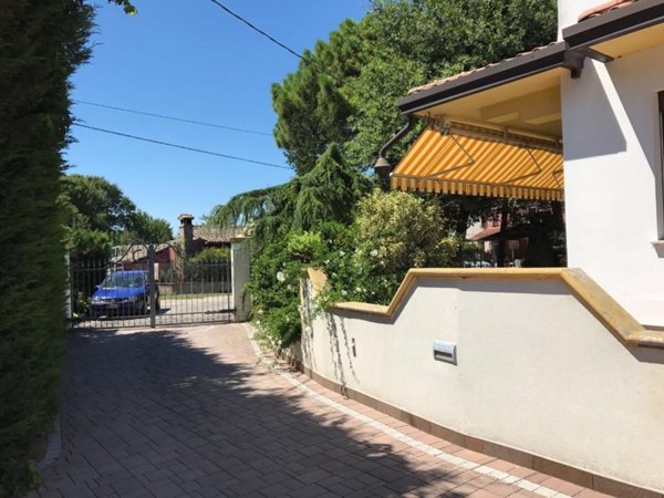casa indipendente in vendita a Mesola