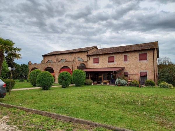 casa indipendente in vendita a Mesola in zona Bosco Mesola